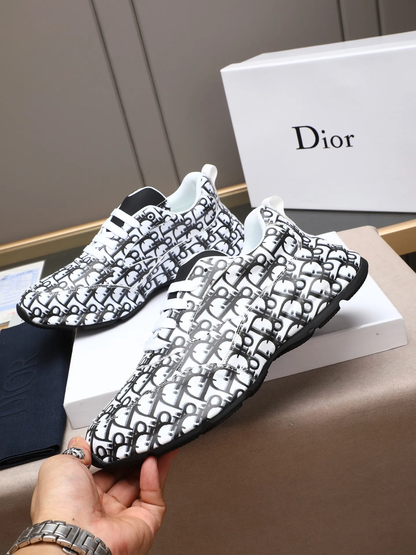 🔥🔥🔥Men's shoes💰560 [Leather bag sole craftsmanship] Dior European station men's shoes new internet celebrity 🔥🔥🔥 popular dad genuine leather bag sole inner layer high men's shoes, made of first-layer cowhide ➕Imported custom materials popular breathable, comfortable and soft leather sports shoes, breathable mesh lining, leather insole, size 38-44 (45 46 custom-made)